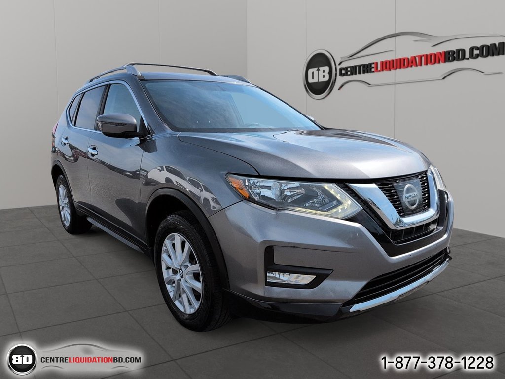 2017 Nissan Rogue SV AWD in Granby, Quebec - 3 - w1024h768px