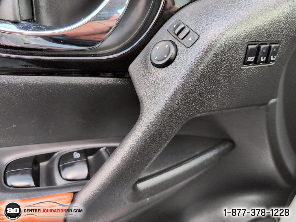 Nissan Rogue SL 2019 à Granby, Québec - 14 - w1024h768px