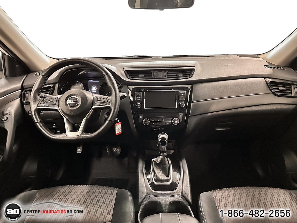 2020 Nissan Rogue in Granby, Quebec - 11 - w1024h768px