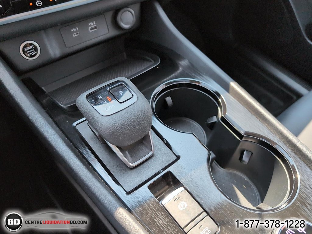 Nissan Rogue  2023 à Granby, Québec - 18 - w1024h768px