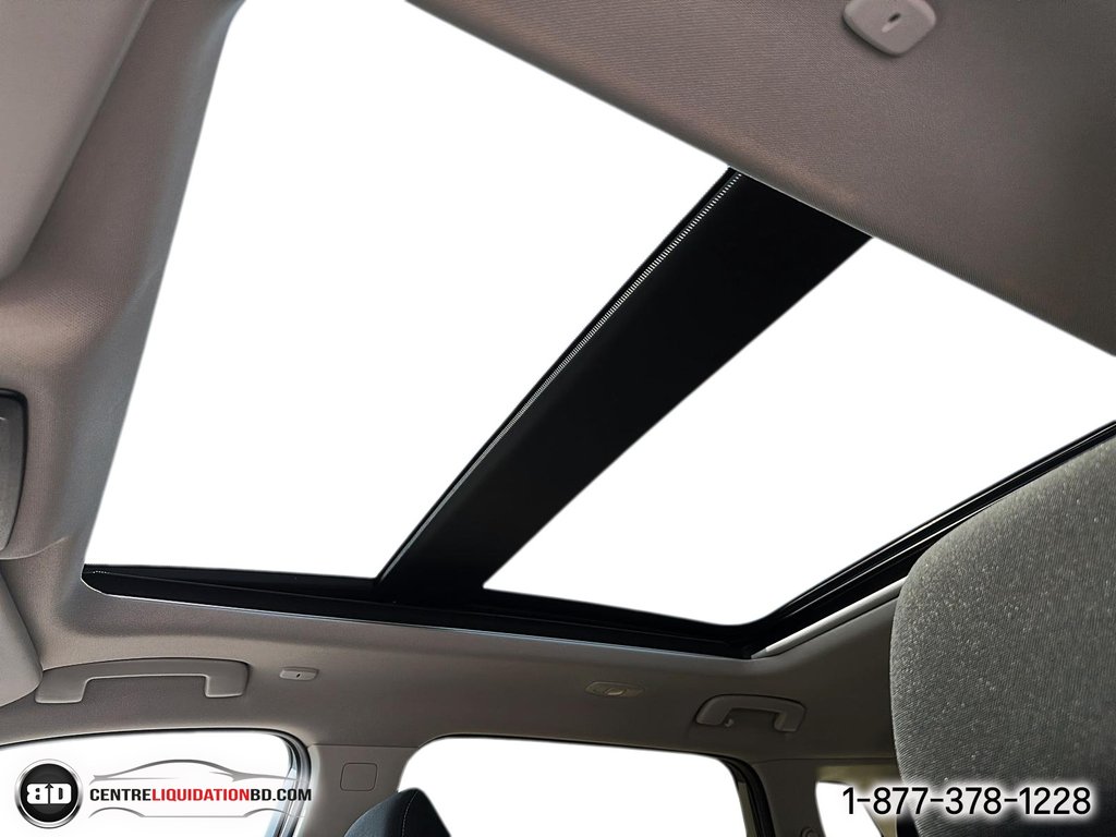2024 Nissan Rogue SV Moonroof in Granby, Quebec - 22 - w1024h768px