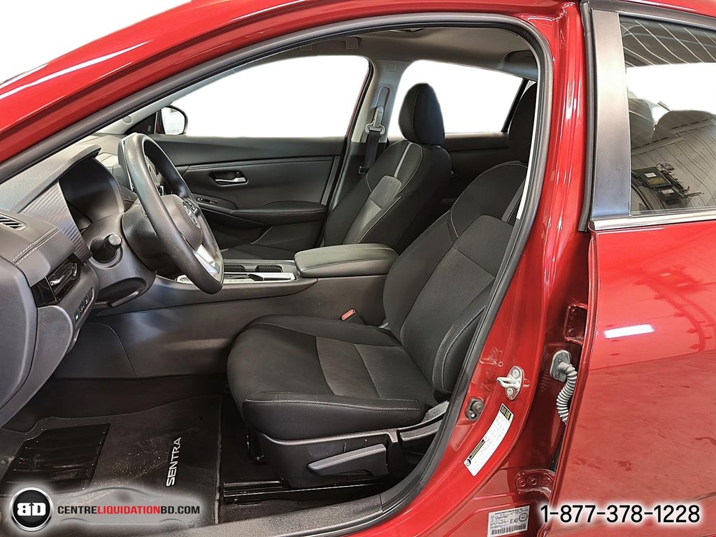 2023 Nissan Sentra SV in Granby, Quebec - 11 - w1024h768px