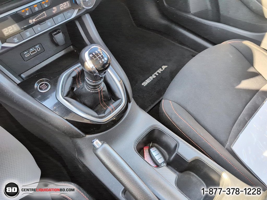 Nissan Sentra SR MANUELLE 6 VITESSES TOIT 2023 à Granby, Québec - 21 - w1024h768px