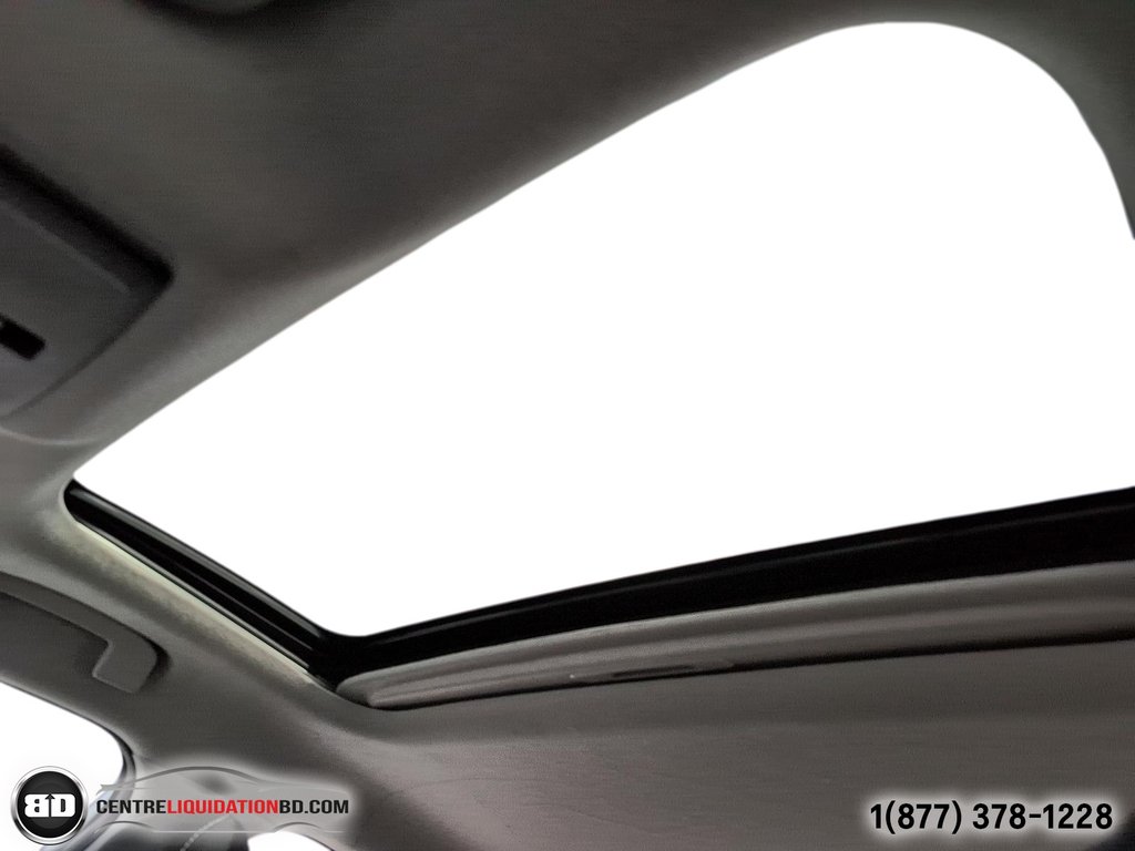 2023 Nissan Sentra SV TOIT OUVRANT in Granby, Quebec - 22 - w1024h768px