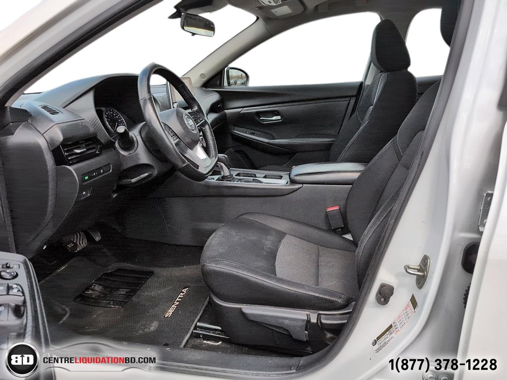 2023 Nissan Sentra SV TOIT OUVRANT in Granby, Quebec - 13 - w1024h768px