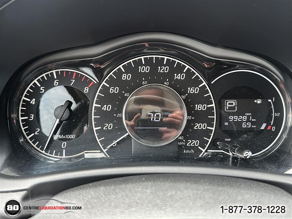 Nissan Versa Note SR 2017 à Granby, Québec - 16 - w1024h768px