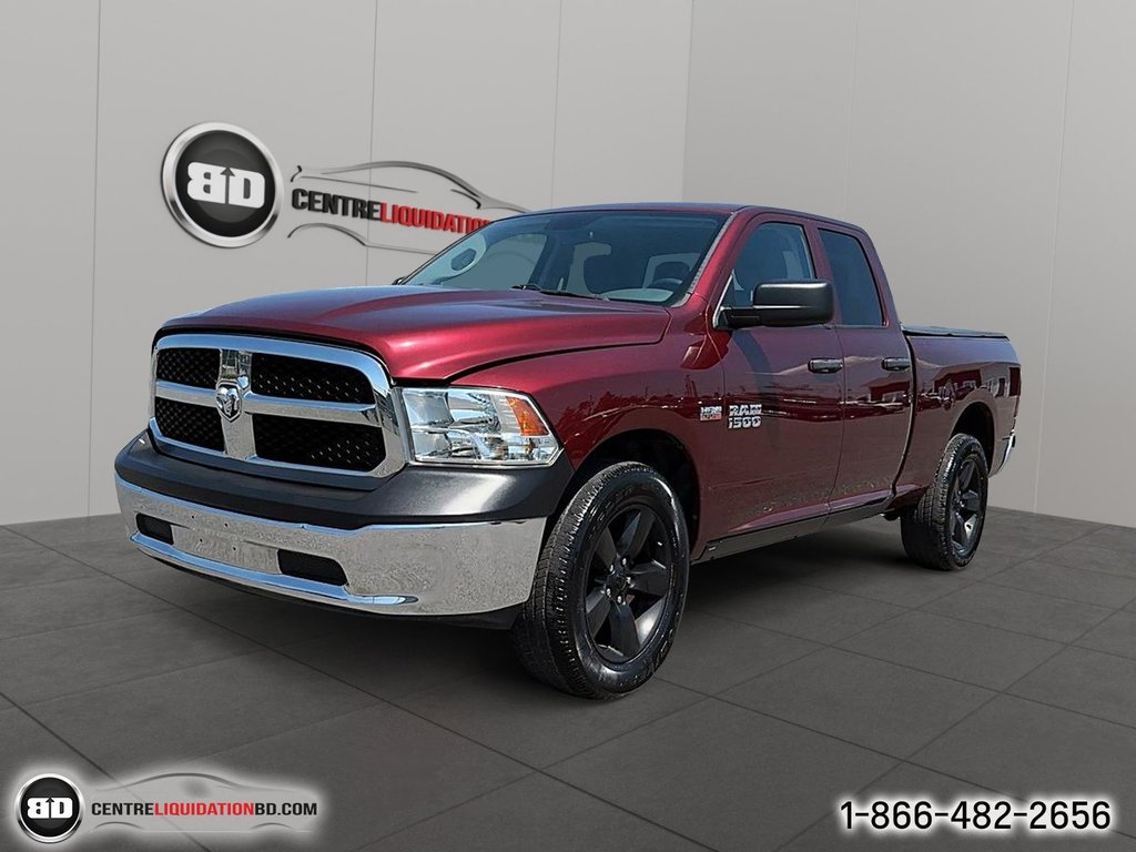 2017 Ram 1500 4WD crew cab in Granby, Quebec - 1 - w1024h768px