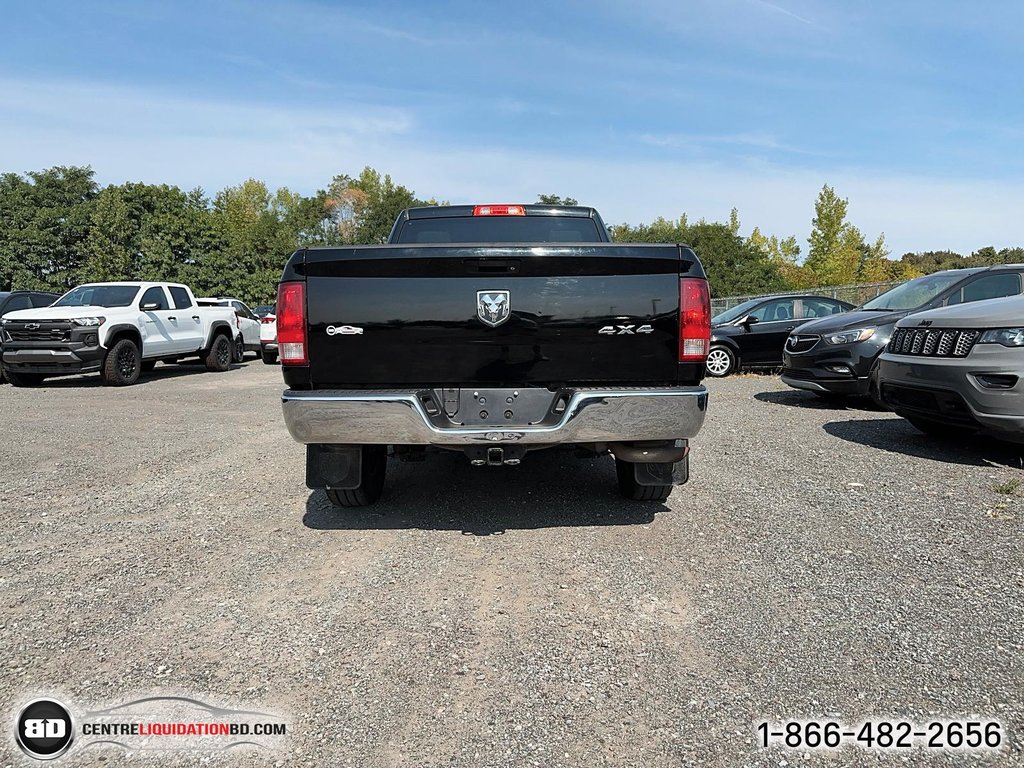 2014  1500 ST DOUBLE CAB BOITE 6.5 in Granby, Quebec - 6 - w1024h768px