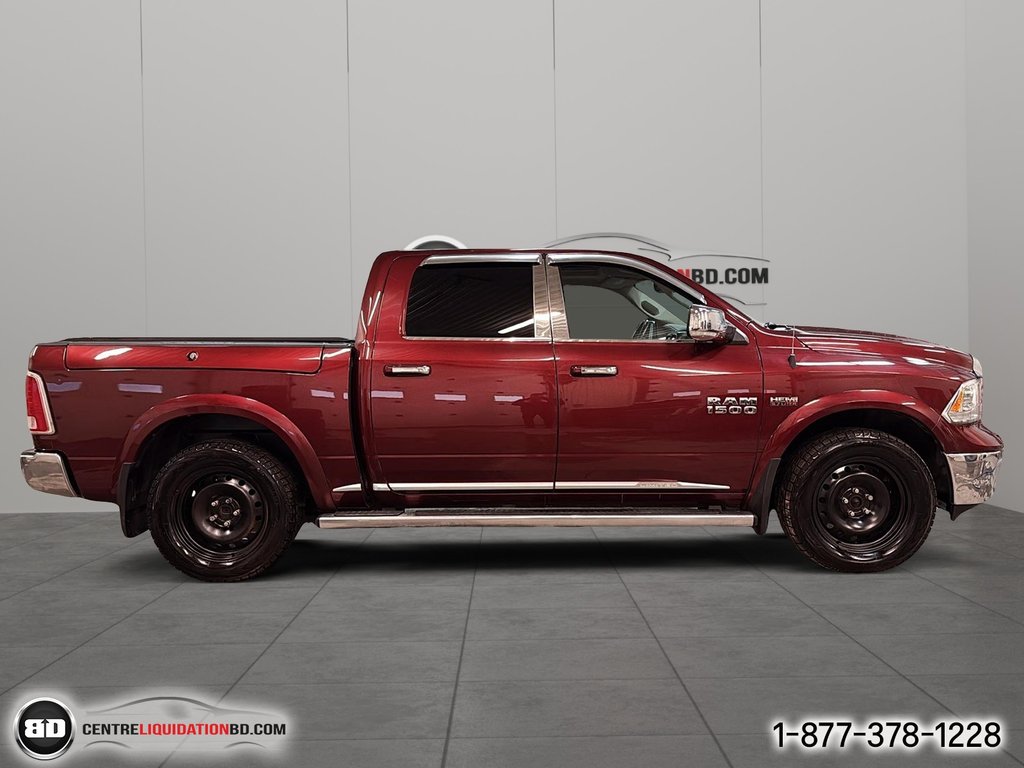 2016 Ram 1500 SLT LARAMIE LIMITED CUIR TOIT V8 BOÎTE 5.5P in Granby, Quebec - 4 - w1024h768px