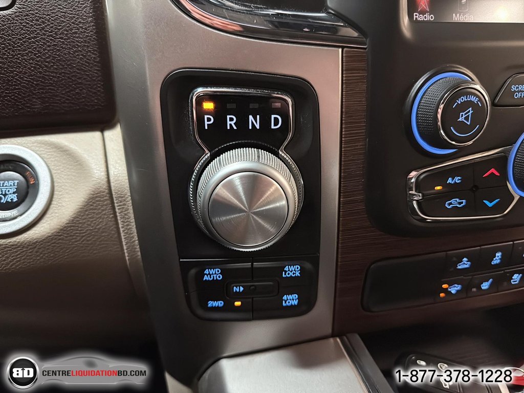 2016 Ram 1500 SLT LARAMIE LIMITED CUIR TOIT V8 BOÎTE 5.5P in Granby, Quebec - 23 - w1024h768px