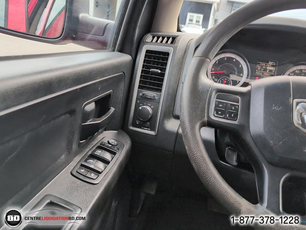 Ram 1500 ST HÉMI 2017 à Granby, Québec - 13 - w1024h768px