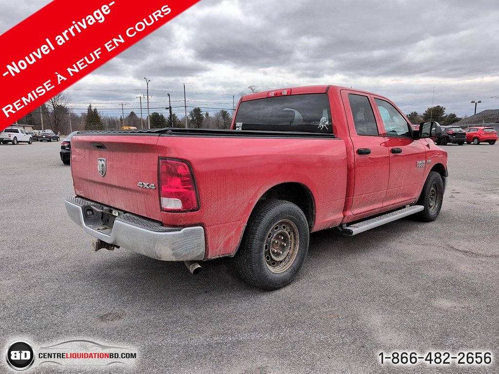 2017 Ram 1500 ST QUAD CAB V8 HÉMI 5.7L 4X4 in Granby, Quebec - 4 - w1024h768px