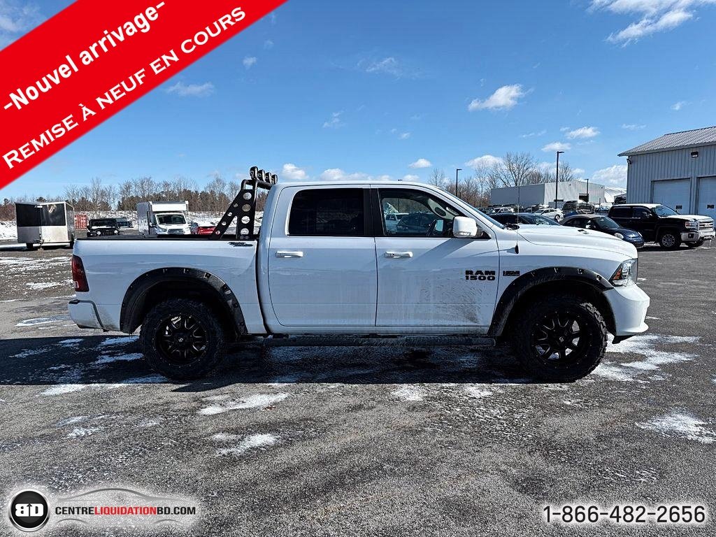 Ram 1500 SPORT 5.7L CREW CAB BOÎTE 5.5P 2018 à Granby, Québec - 4 - w1024h768px