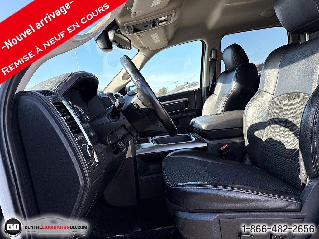 Ram 1500 SPORT 5.7L CREW CAB BOÎTE 5.5P 2018 à Granby, Québec - 14 - w1024h768px