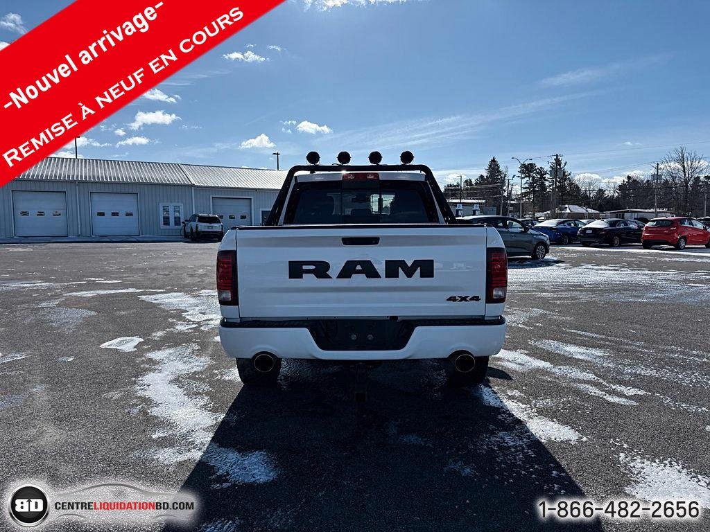 Ram 1500 SPORT 5.7L CREW CAB BOÎTE 5.5P 2018 à Granby, Québec - 8 - w1024h768px