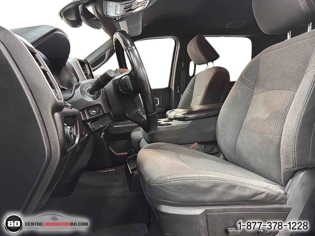 Ram 2500 Big Horn 6.4L A GAZ CREW CAB 6 PASSAGER BOÎTE 6.5P 2022 à Granby, Québec - 14 - w1024h768px