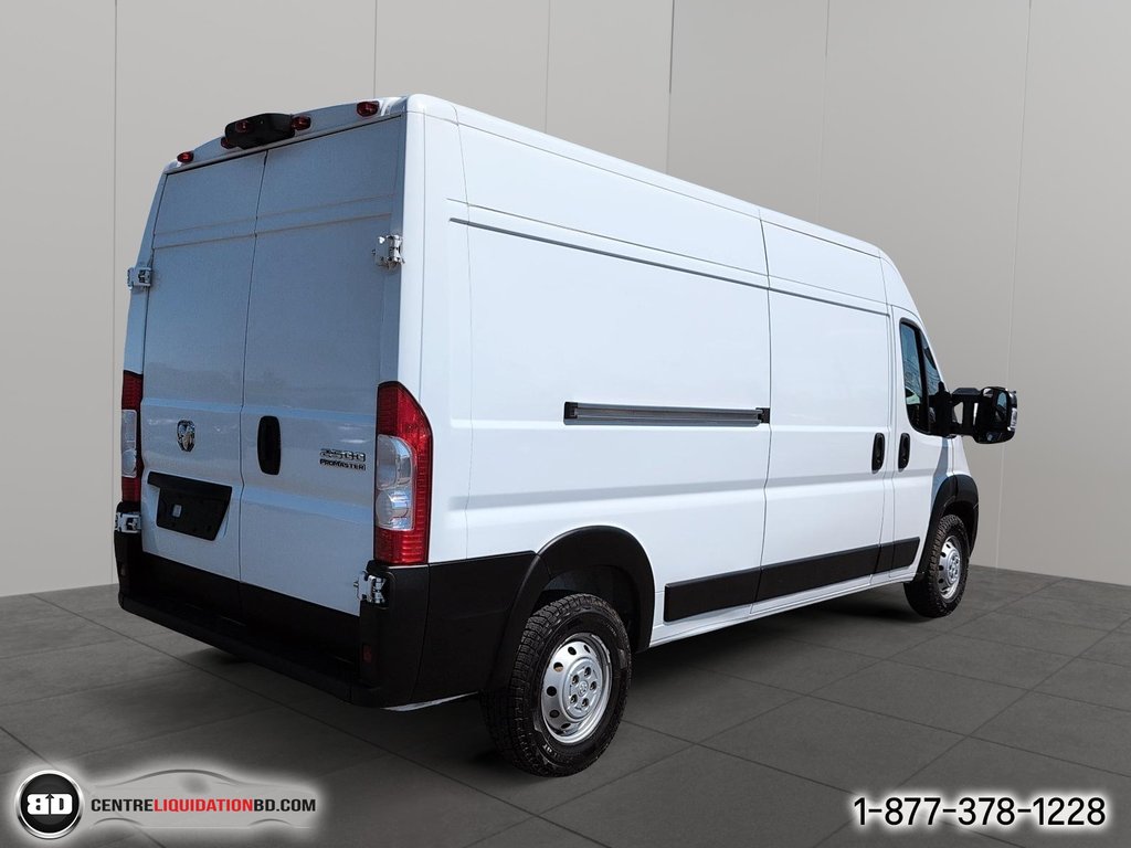 Ram ProMaster Cargo Van 2500 HIGH ROOF 2023 à Granby, Québec - 5 - w1024h768px