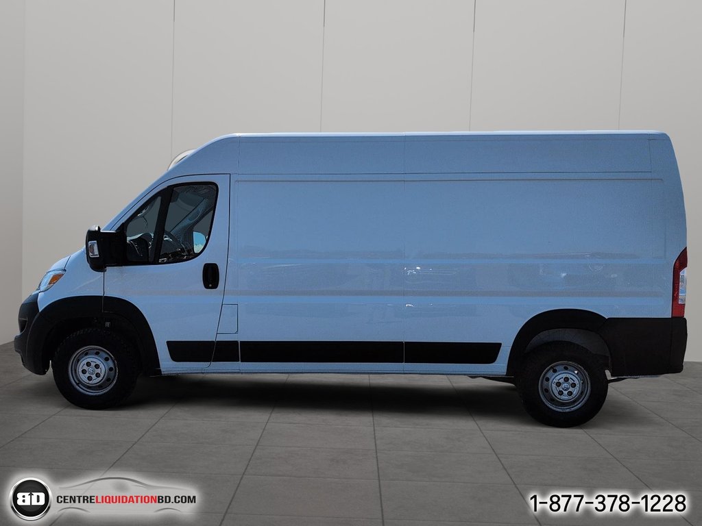 Ram ProMaster Cargo Van 2500 HIGH ROOF 2023 à Granby, Québec - 8 - w1024h768px