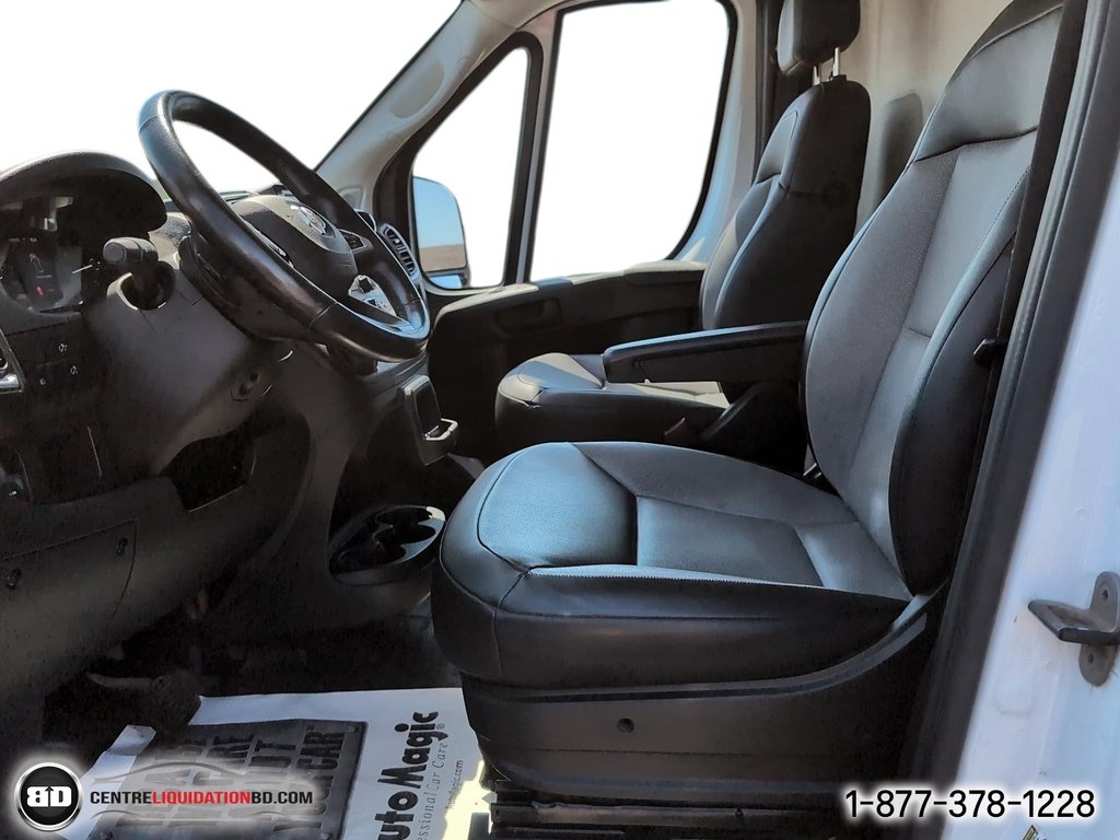 Ram ProMaster Cargo Van 2500 HIGH ROOF 2023 à Granby, Québec - 11 - w1024h768px