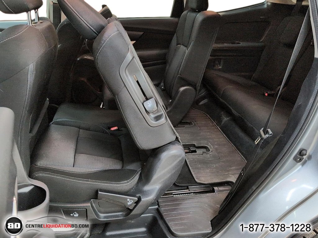 2020 Subaru Ascent Touring in Granby, Quebec - 14 - w1024h768px