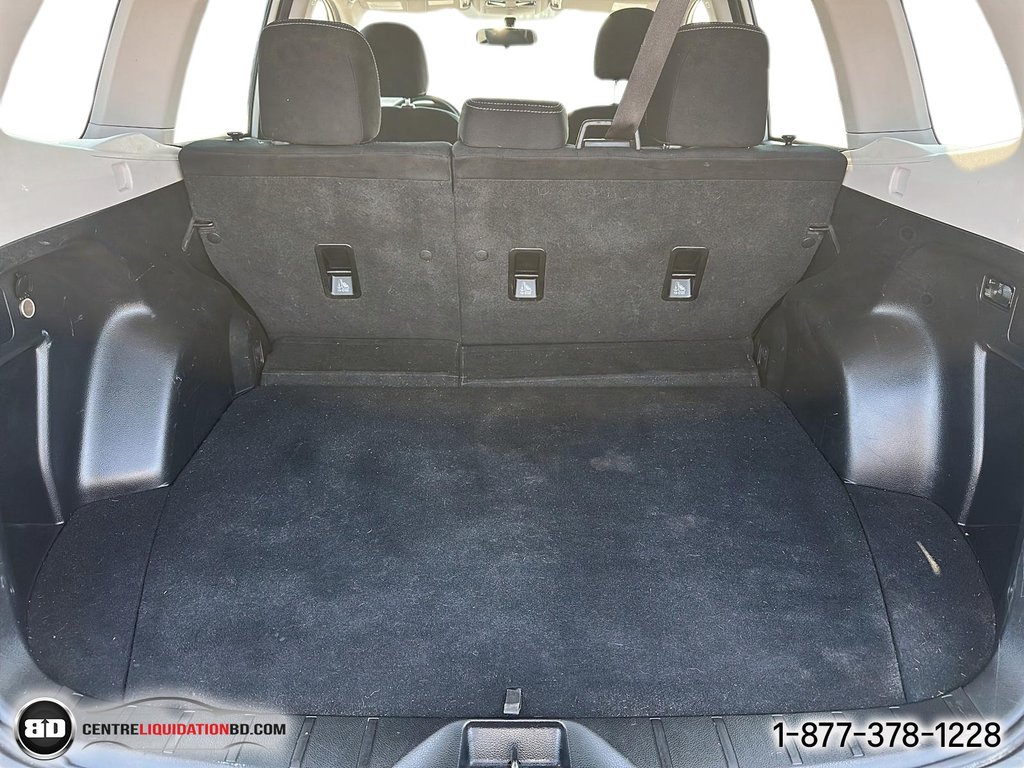 Subaru Forester I manuelle 6 vitesses 2015 à Granby, Québec - 10 - w1024h768px
