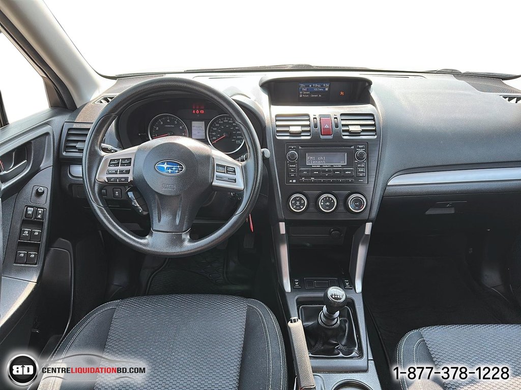 Subaru Forester I manuelle 6 vitesses 2015 à Granby, Québec - 14 - w1024h768px