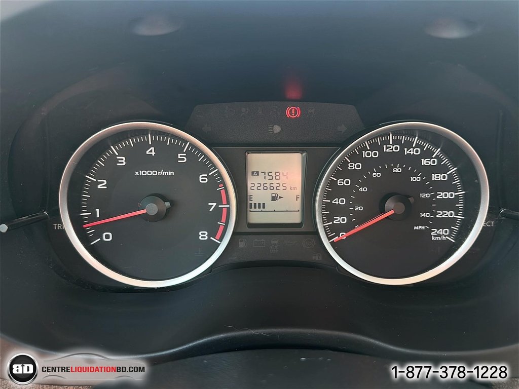 Subaru Forester I manuelle 6 vitesses 2015 à Granby, Québec - 17 - w1024h768px