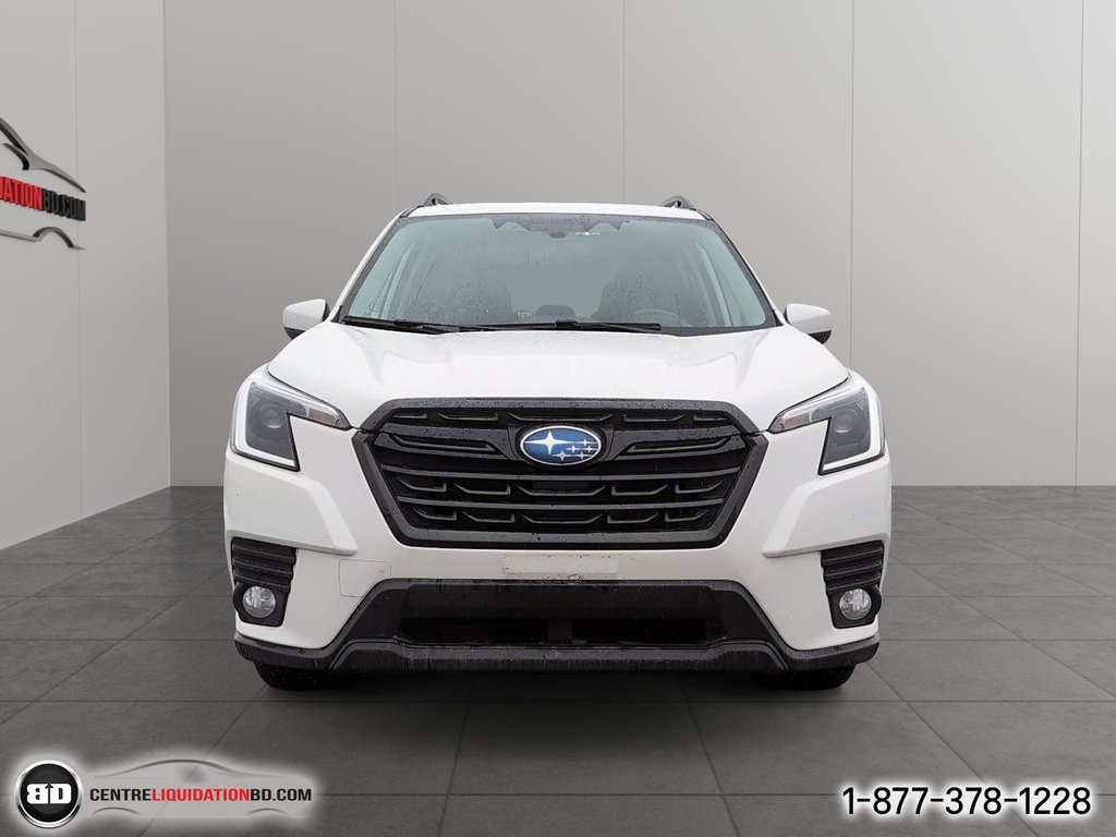 2022 Subaru Forester Convenience 2.5L in Granby, Quebec - 2 - w1024h768px