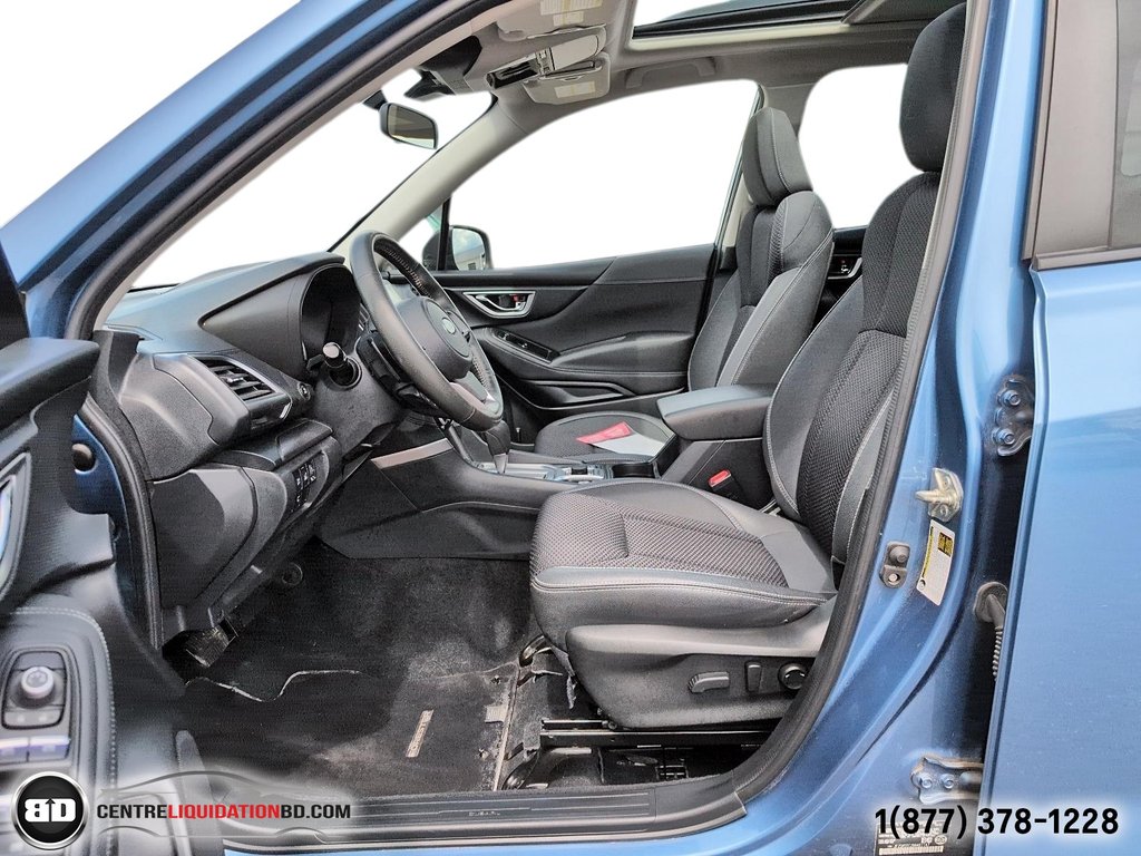 2022 Subaru Forester Touring in Granby, Quebec - 12 - w1024h768px