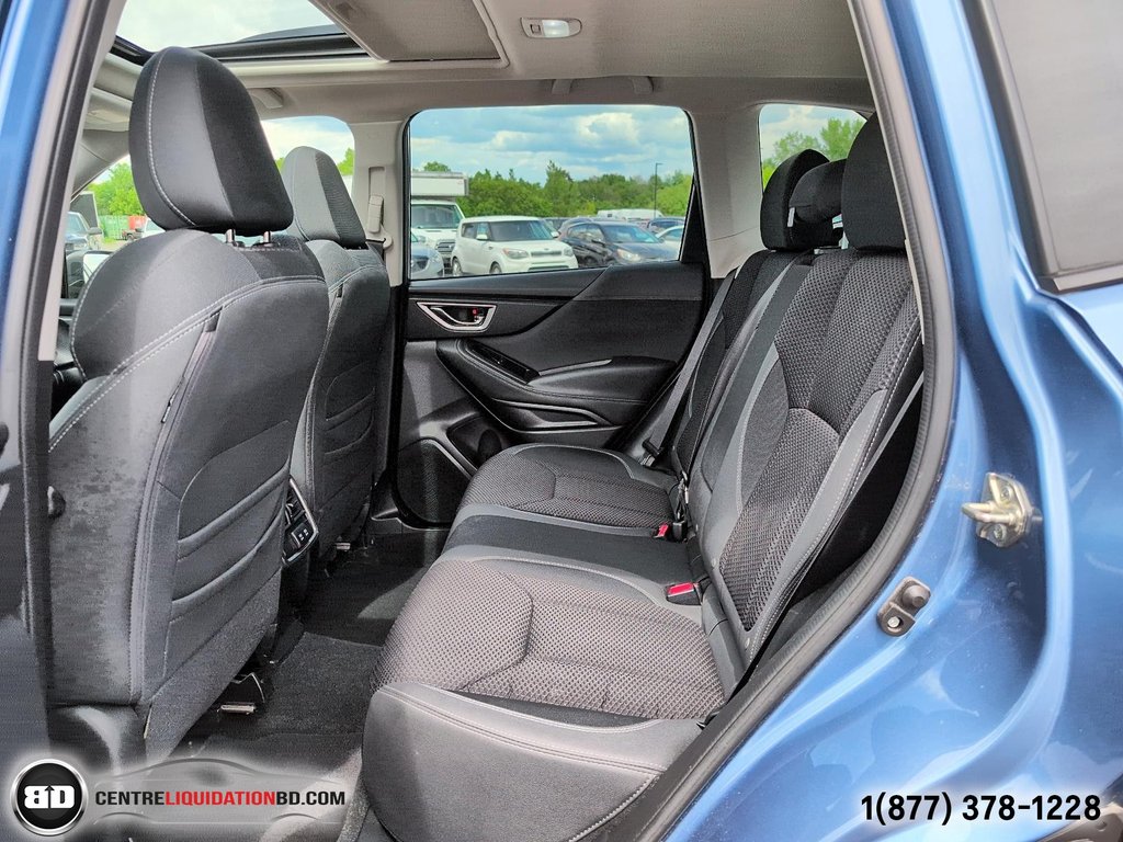 2022 Subaru Forester Touring in Granby, Quebec - 13 - w1024h768px
