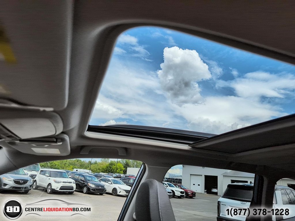 2022 Subaru Forester Touring in Granby, Quebec - 22 - w1024h768px