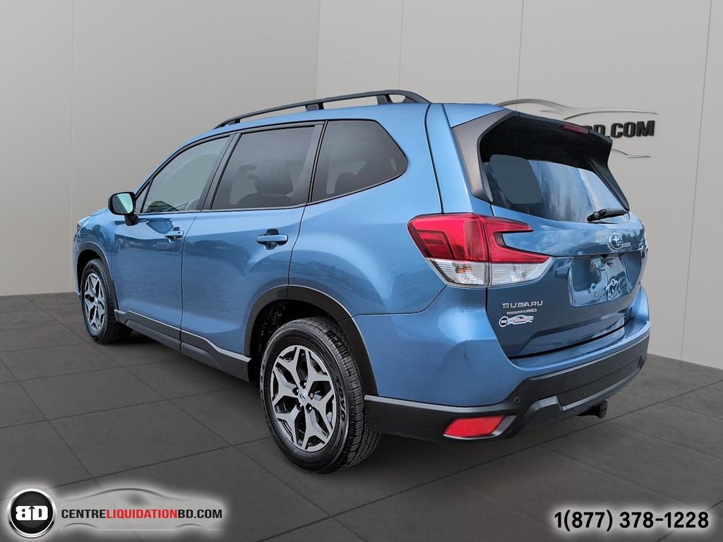 2022 Subaru Forester Touring in Granby, Quebec - 8 - w1024h768px