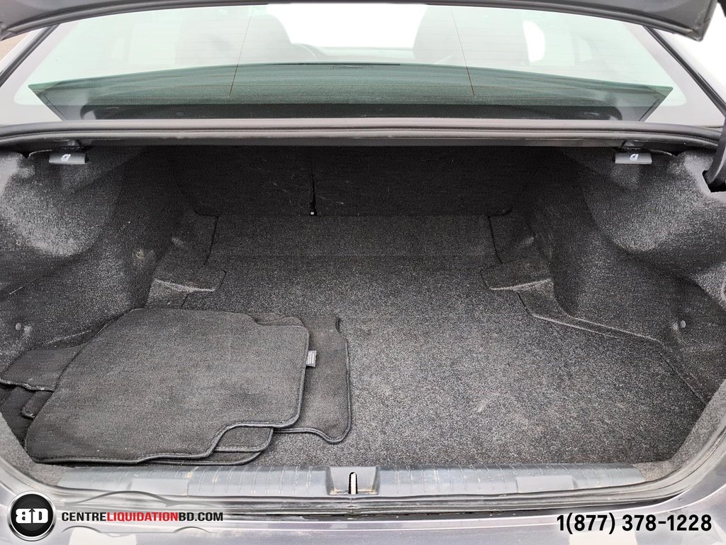 2022 Subaru Legacy Touring in Granby, Quebec - 11 - w1024h768px