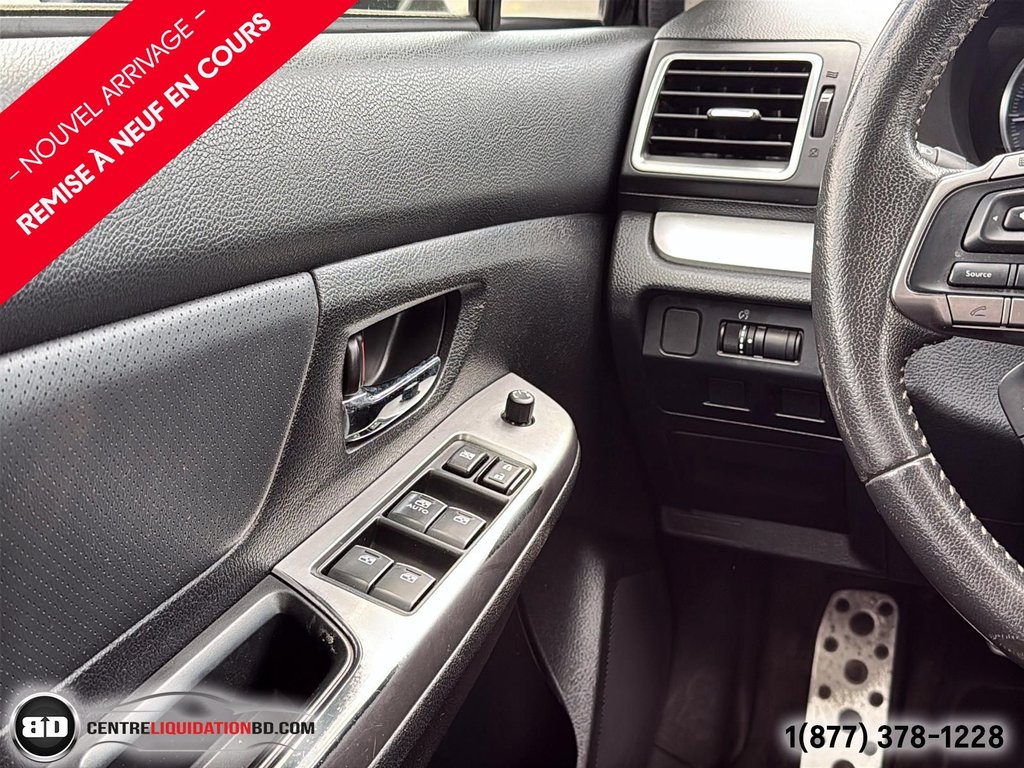 2015 Subaru XV Crosstrek 2.0i w/Limited Pkg in Granby, Quebec - 28 - w1024h768px