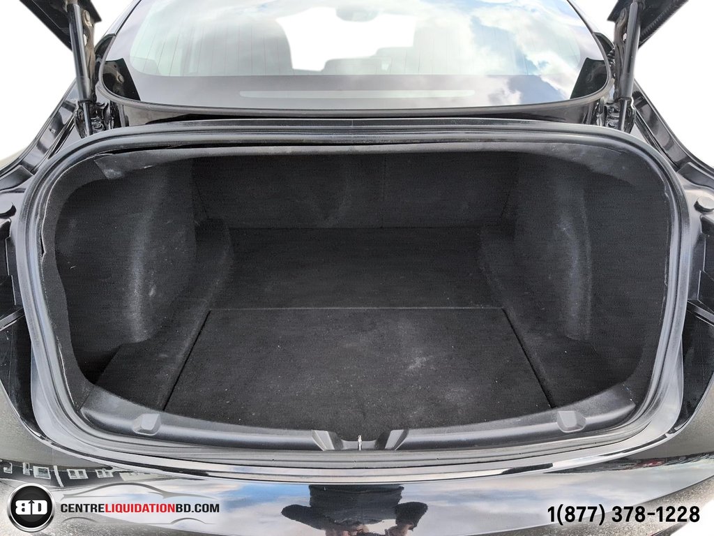 2019 Tesla Model 3 STANDARD PLUS RWD (BAS KM) in Granby, Quebec - 11 - w1024h768px