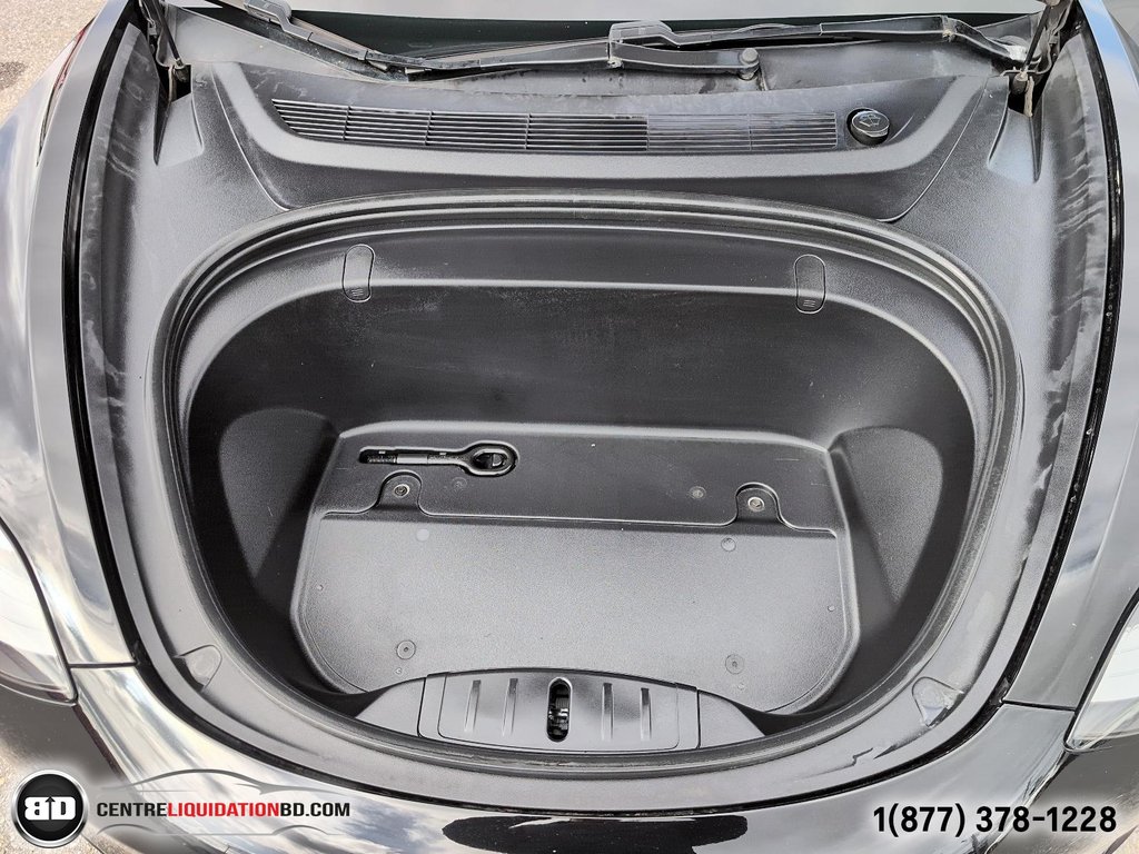 2019 Tesla Model 3 STANDARD PLUS RWD (BAS KM) in Granby, Quebec - 13 - w1024h768px