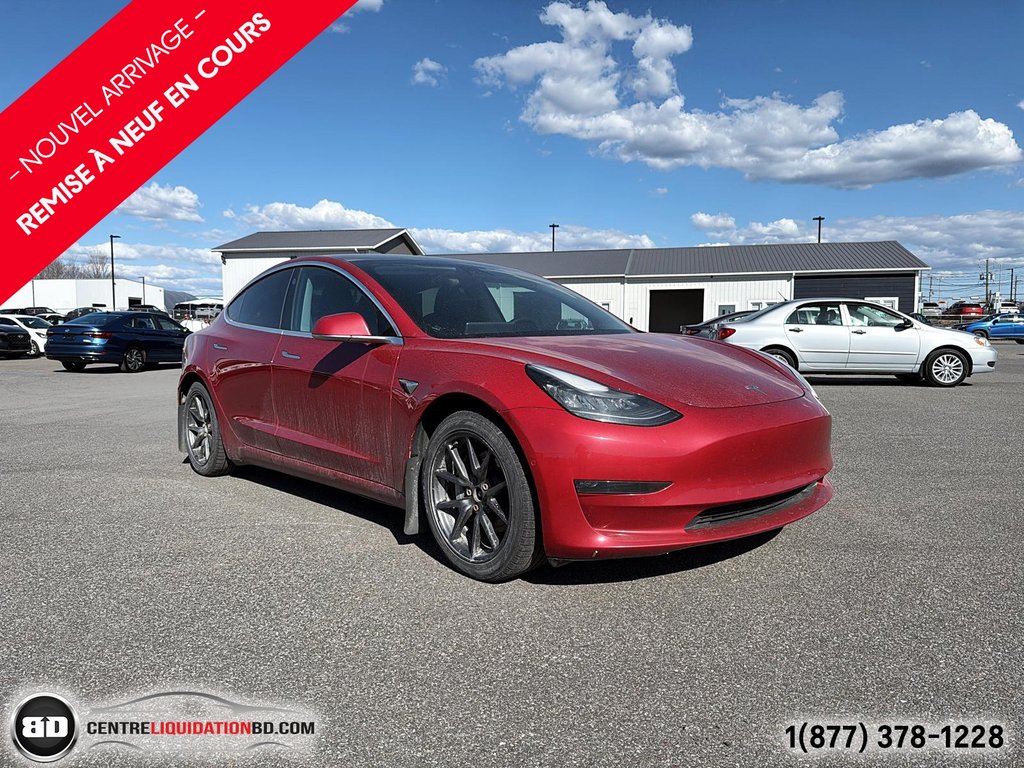 Tesla Model 3 Dual Motor Long Range 2019 à Granby, Québec - 4 - w1024h768px