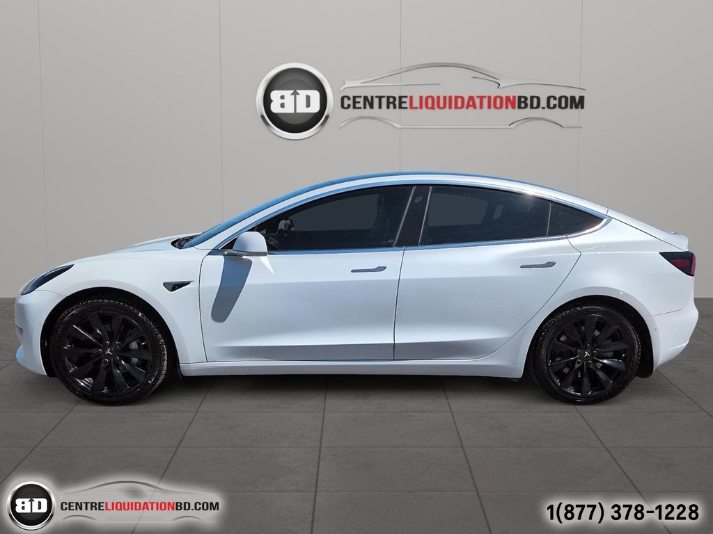 2019 Tesla Model 3 STANDARD PLUS RWD in Granby, Quebec - 9 - w1024h768px
