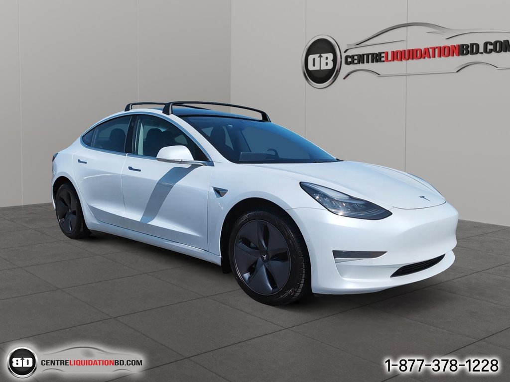2020 Tesla MODEL 3 Standard Range Plus in Granby, Quebec - 3 - w1024h768px