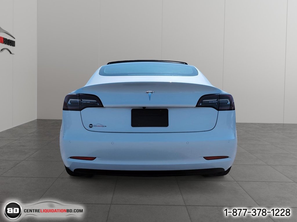2020 Tesla MODEL 3 Standard Range Plus in Granby, Quebec - 6 - w1024h768px