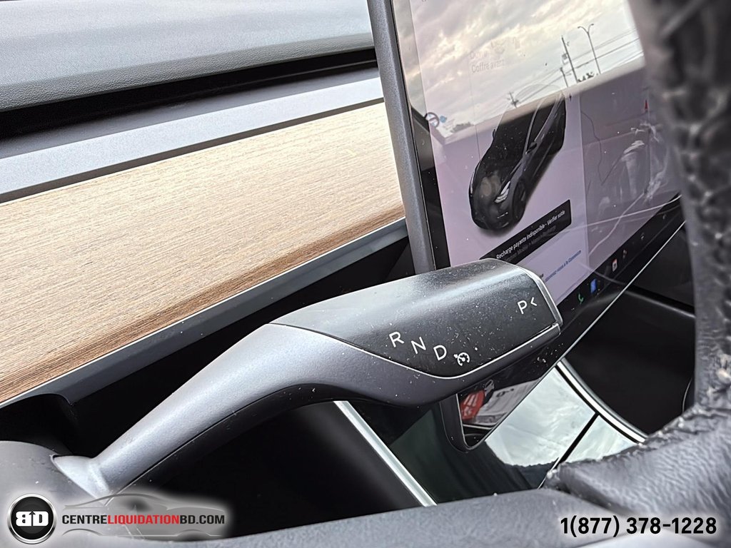 2020 Tesla Model 3 Standard Range Plus in Granby, Quebec - 22 - w1024h768px