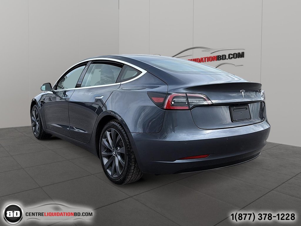 2020 Tesla Model 3 Standard Range Plus in Granby, Quebec - 8 - w1024h768px