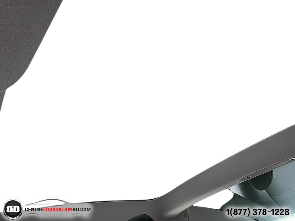 2020 Tesla Model 3 Standard Range Plus in Granby, Quebec - 23 - w1024h768px