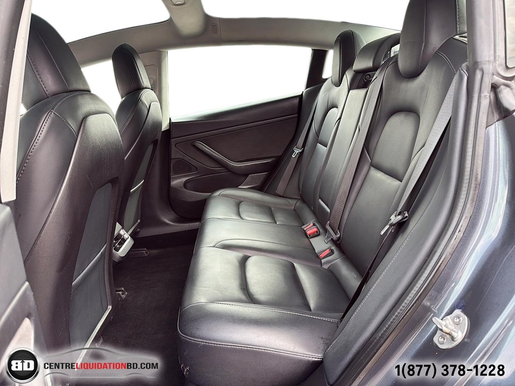 2020 Tesla Model 3 Standard Range Plus in Granby, Quebec - 16 - w1024h768px