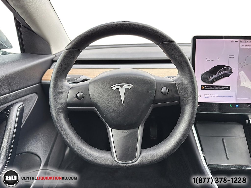 2020 Tesla Model 3 Standard Range Plus in Granby, Quebec - 19 - w1024h768px