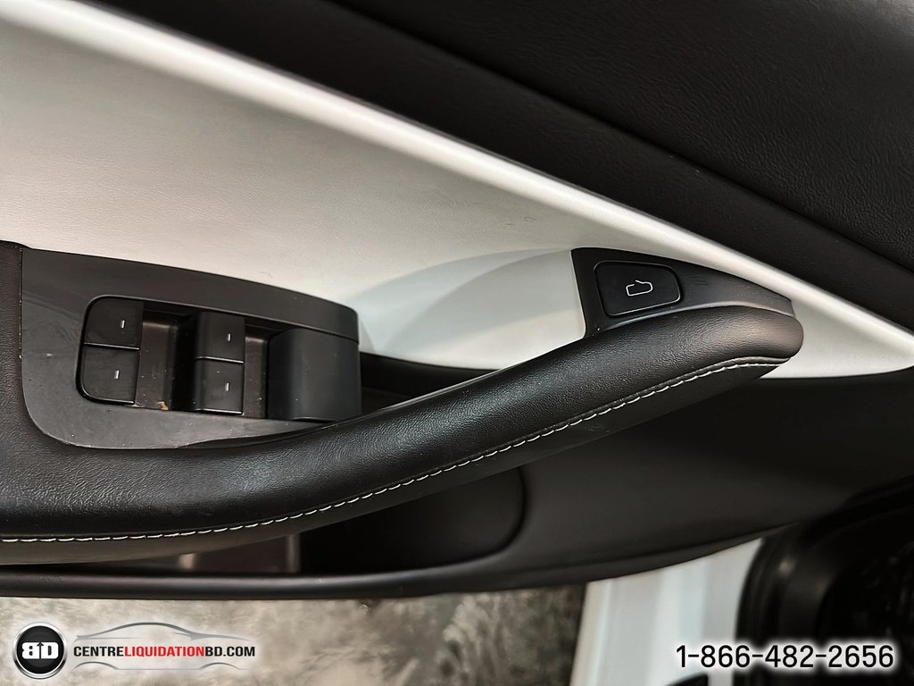 2021 Tesla MODEL 3 STANDARD PLUS in Granby, Quebec - 15 - w1024h768px