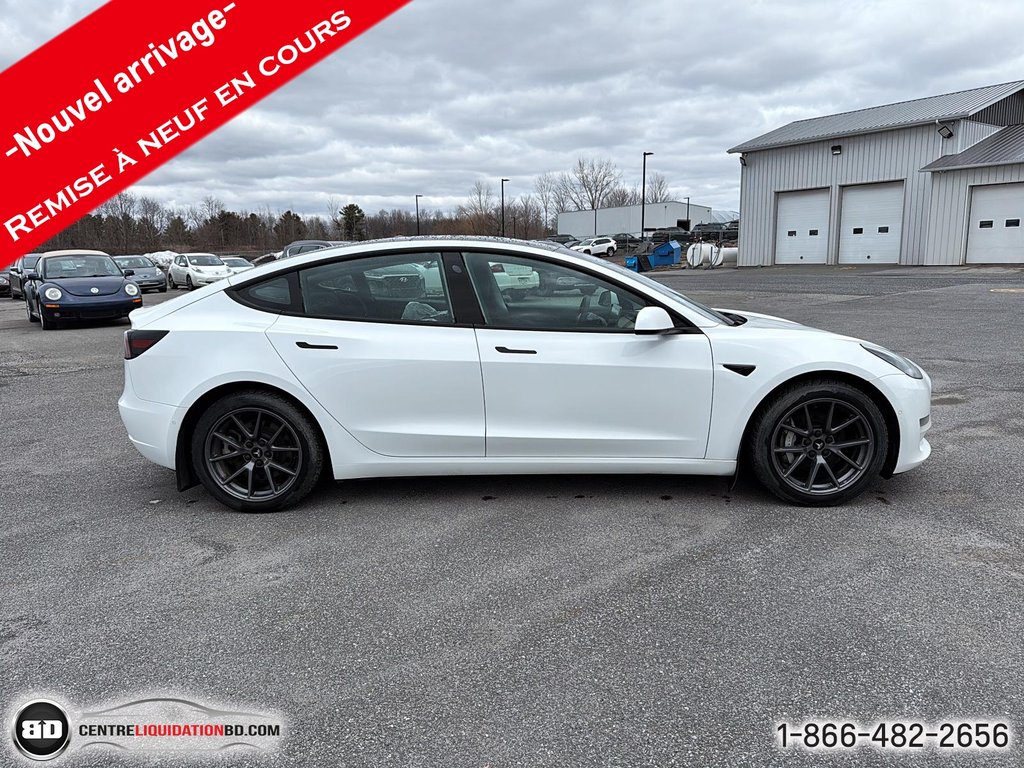 2021 Tesla Model 3 STANDARD RANGE PLUS in Granby, Quebec - 5 - w1024h768px