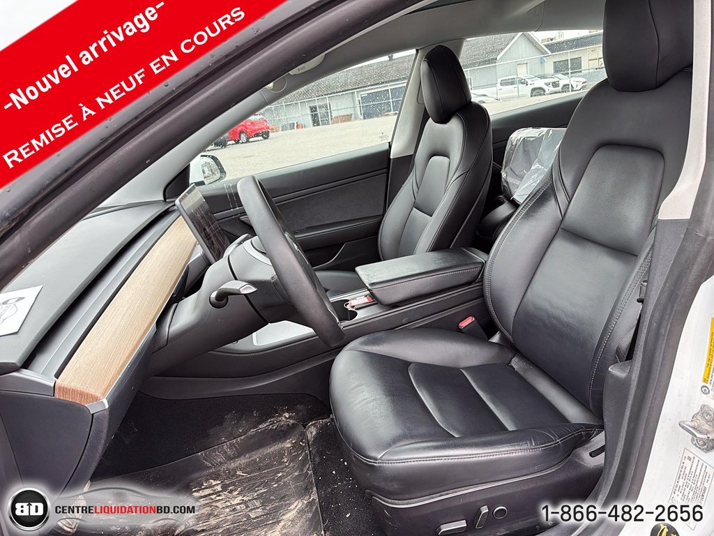 2021 Tesla Model 3 STANDARD RANGE PLUS in Granby, Quebec - 12 - w1024h768px