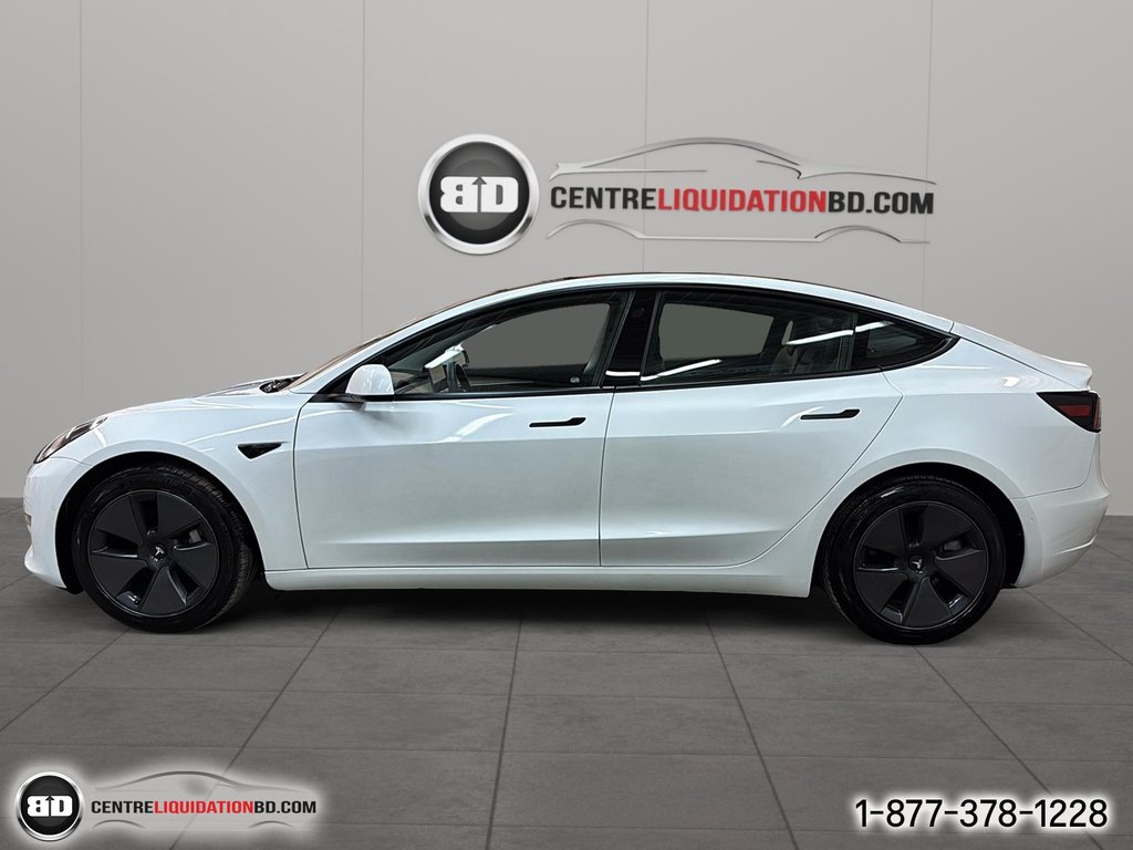 Tesla Model 3 SR+ 2022 à Granby, Québec - 9 - w1024h768px