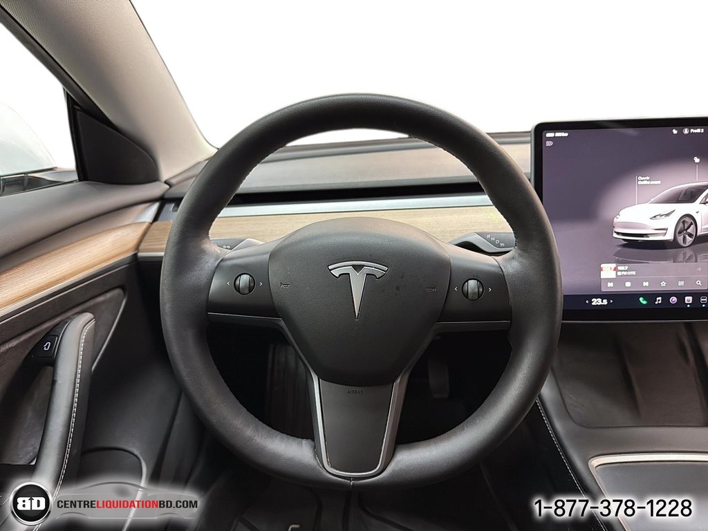 Tesla Model 3 SR+ 2022 à Granby, Québec - 19 - w1024h768px